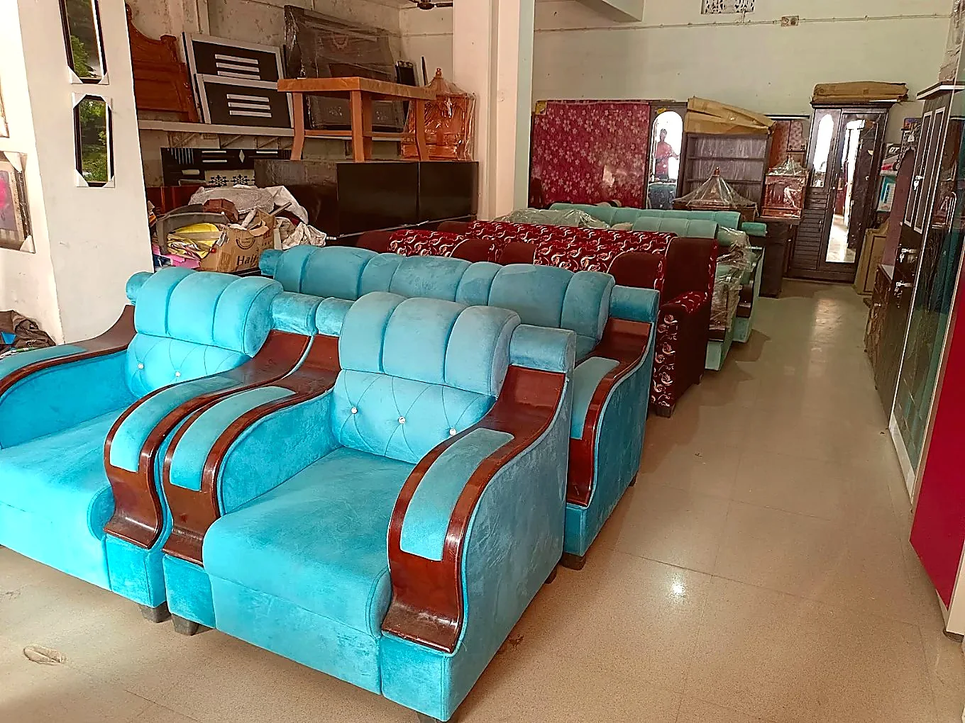 Velvet sofa sets in Saharsa, Bihar - Mithila Marketing